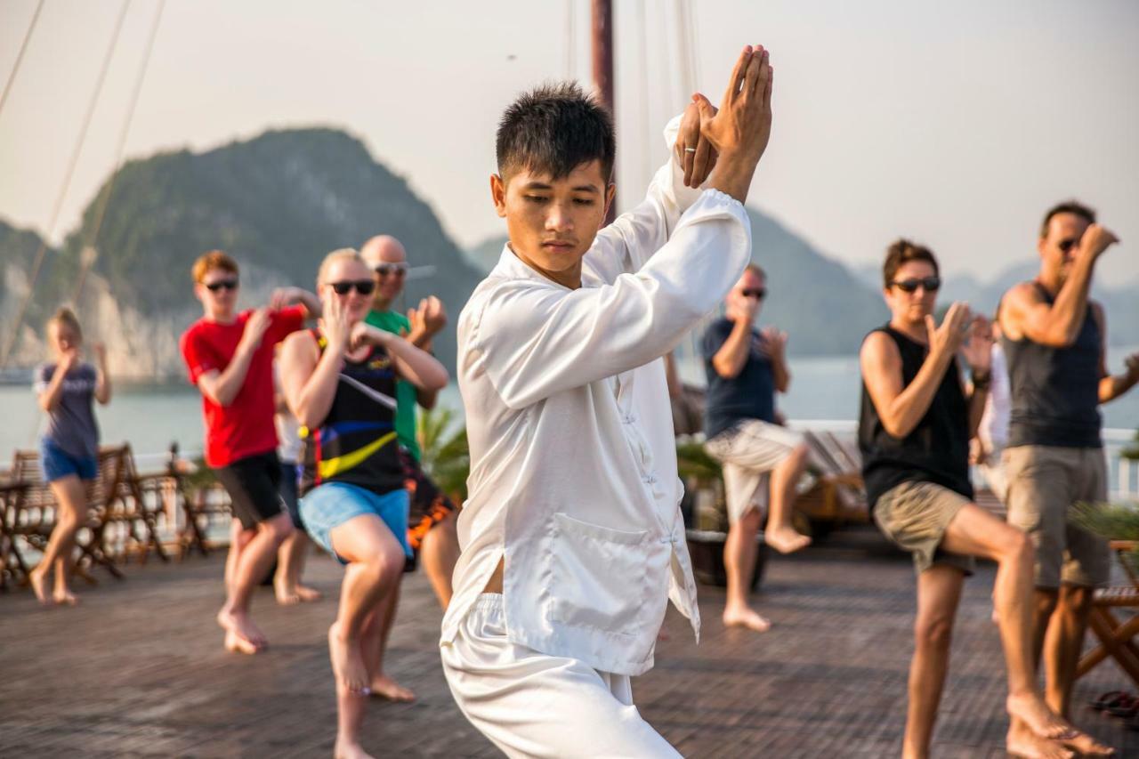 Heritage Line Violet Cruise - Halong Bay & Lan Ha Bay Ha Long Esterno foto